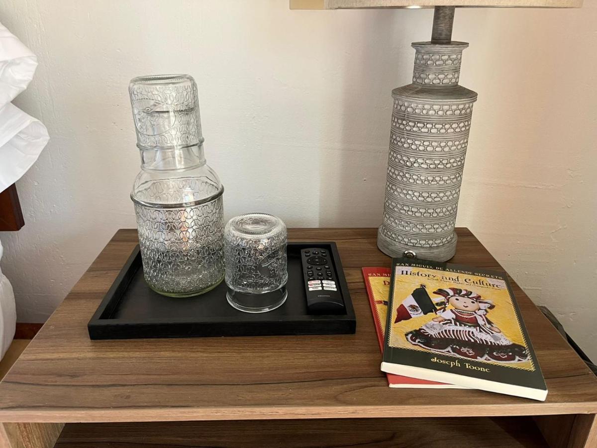 Cousy Condo In The Historic Center Of San Miguel De Allende, Incredible View, Pool, Bbq, 3 Blocks From The Main Parish San Miguel de Allende Exteriör bild